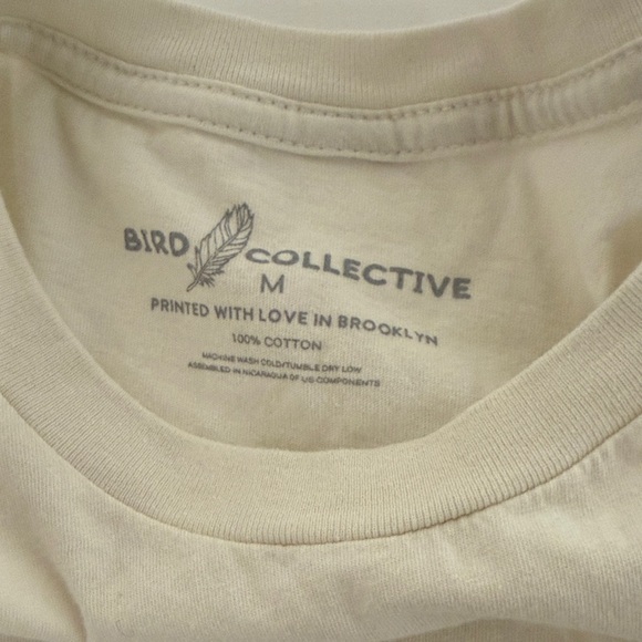 Bird Collective - Woodpecker Graphic Tee - Picture 2 of 3